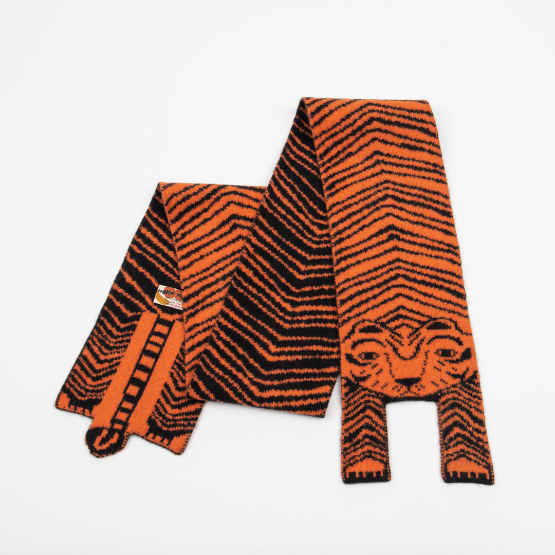 Tiger double-knit scarf