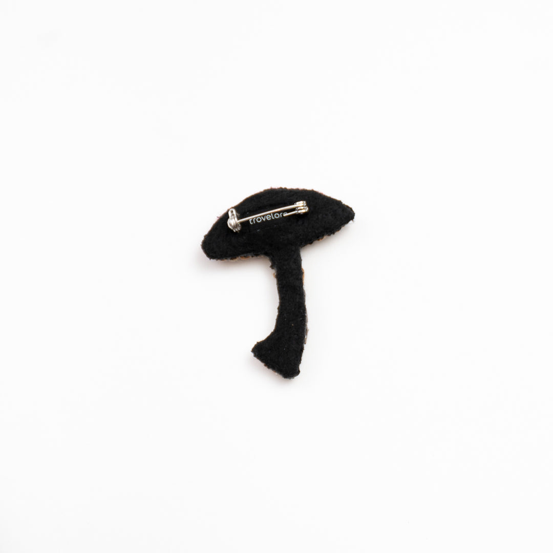 Trovelore embroidered brooch
