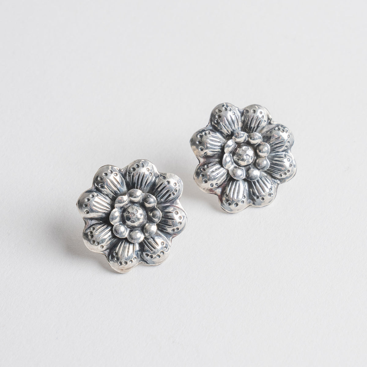 Federico Jimenez flower post earrings