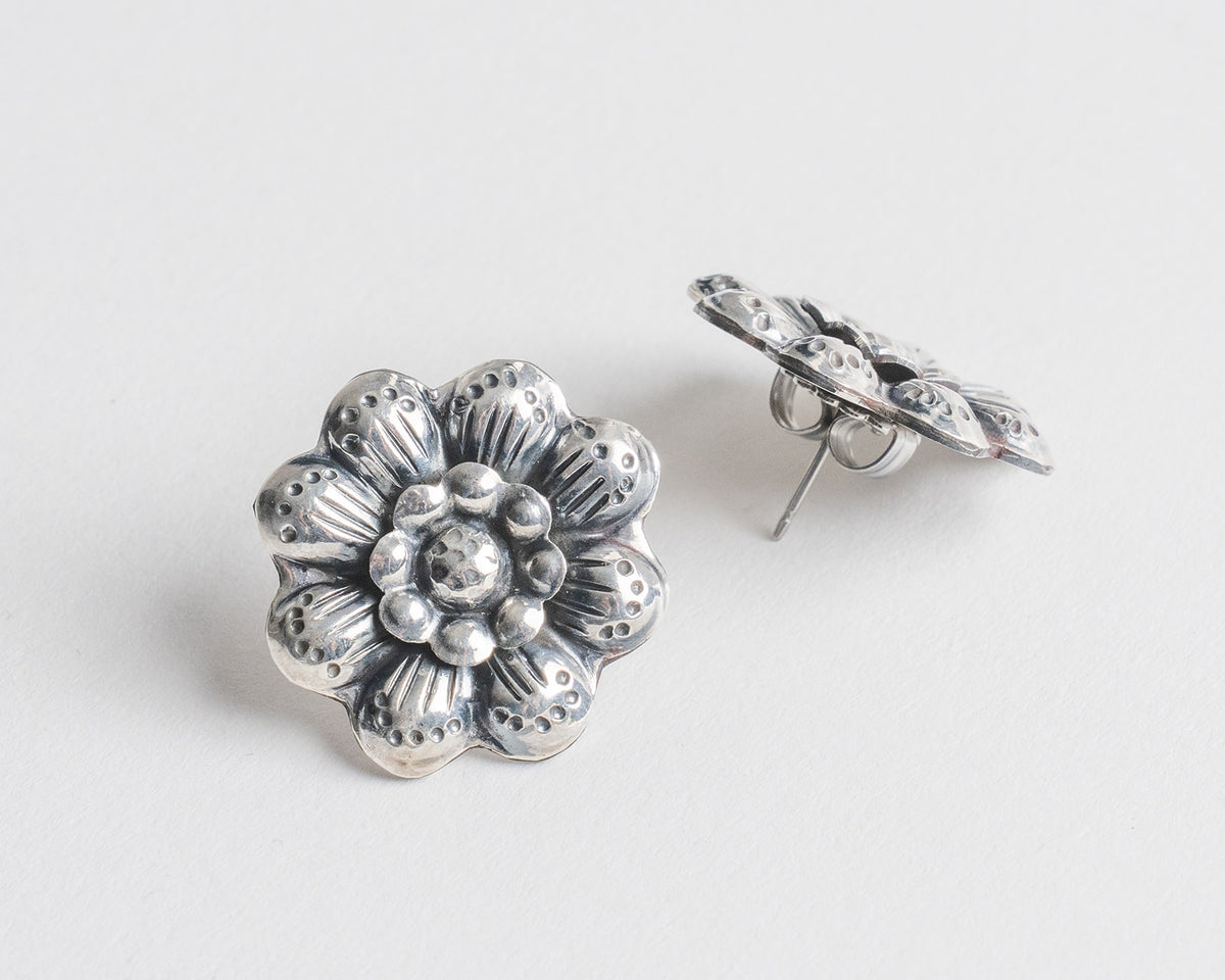 Federico Jimenez flower post earrings