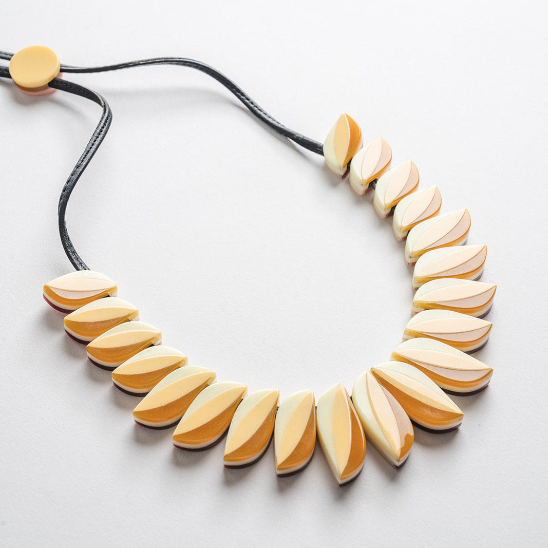 "Le Bouquet" reversible collar necklace