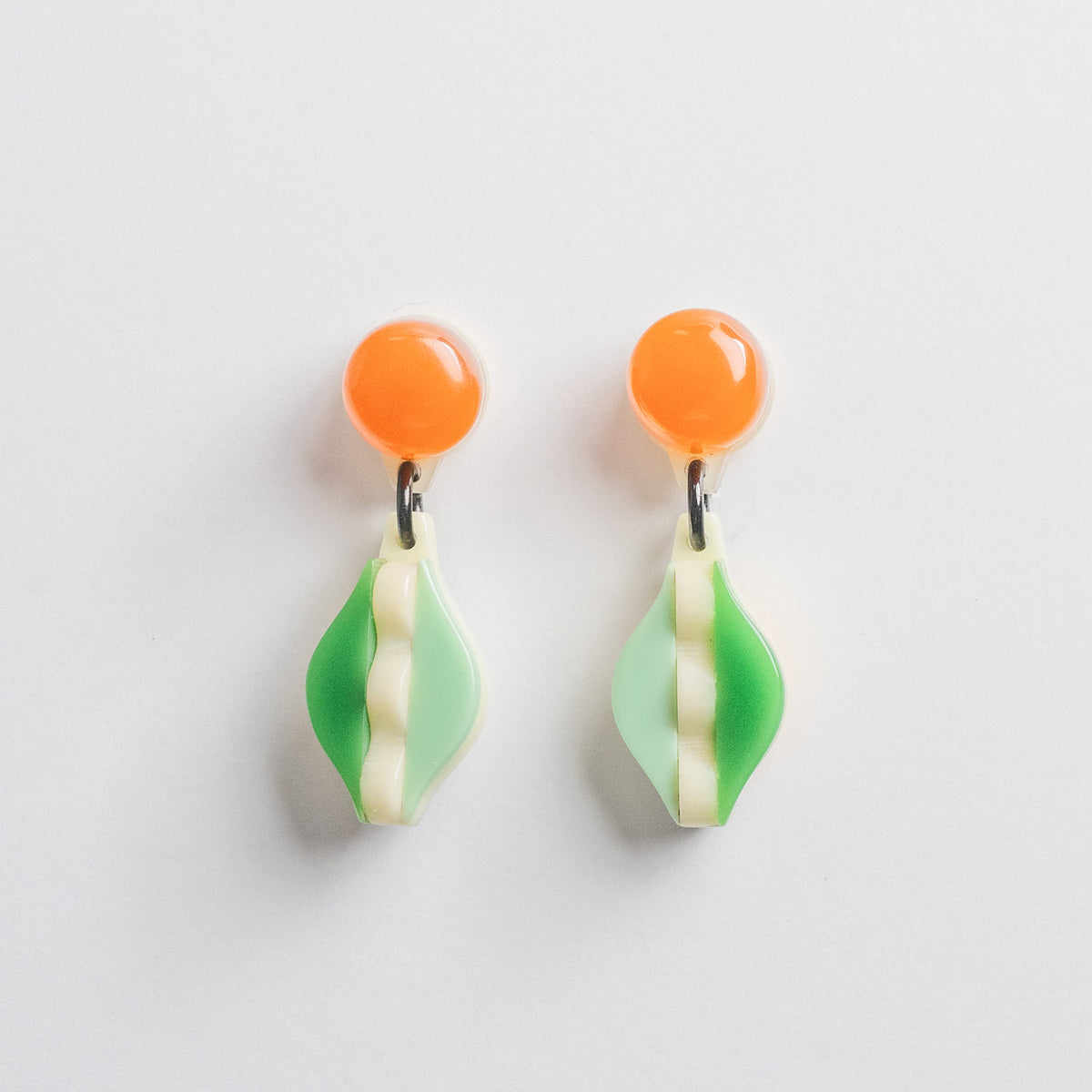 Foliage drop earrings