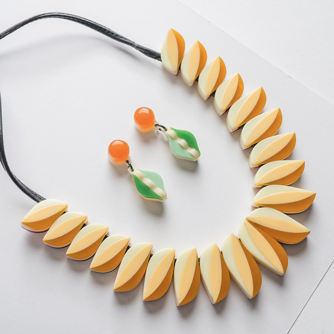 Foliage drop earrings