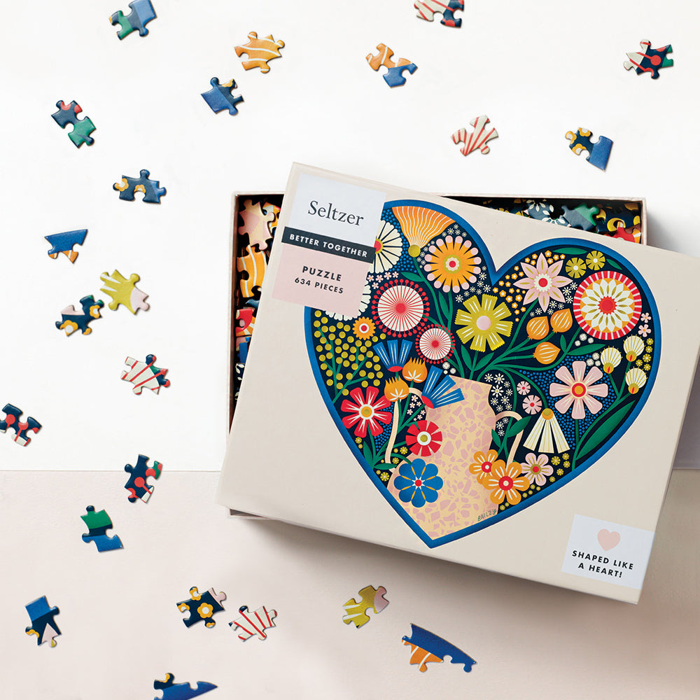 Heart-shaped 634-piece puzzle